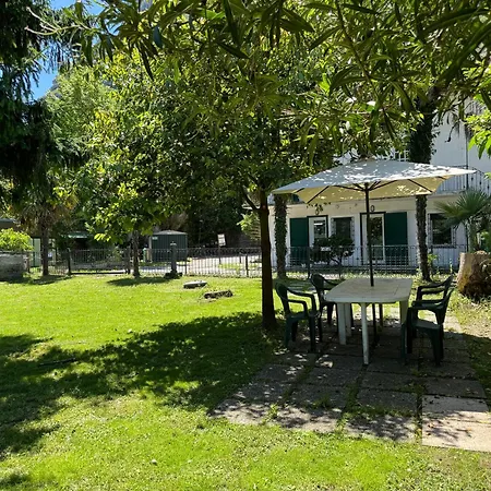 Al Piccolo Pontile - * Mandello del Lario